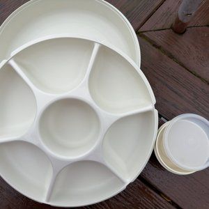 Vintage 4-piece Tupperware White Fixings Tray Lazy- Susan, pre-owned